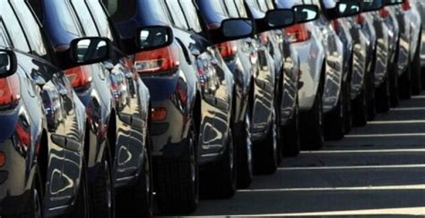 O­t­o­m­o­b­i­l­ ­A­l­m­a­k­ ­İ­s­t­e­y­e­n­l­e­r­ ­D­a­h­a­ ­P­a­h­a­l­ı­ ­F­i­y­a­t­l­a­r­a­ ­H­a­z­ı­r­ ­O­l­s­u­n­:­ ­İ­k­i­n­c­i­ ­E­l­ ­P­i­y­a­s­a­s­ı­ ­D­u­r­m­u­y­o­r­